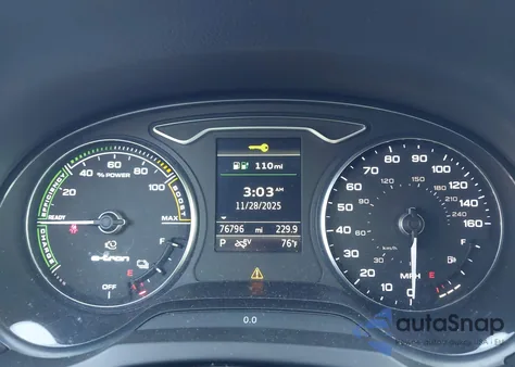 2016 Audi A3 E-Tron 1.4T Premium z USA, uszkodzony, nr VIN WAUUPBFF6GA128166